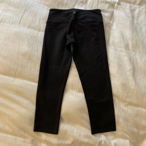 Lululemon Black Crop Yoga Workout Leggings